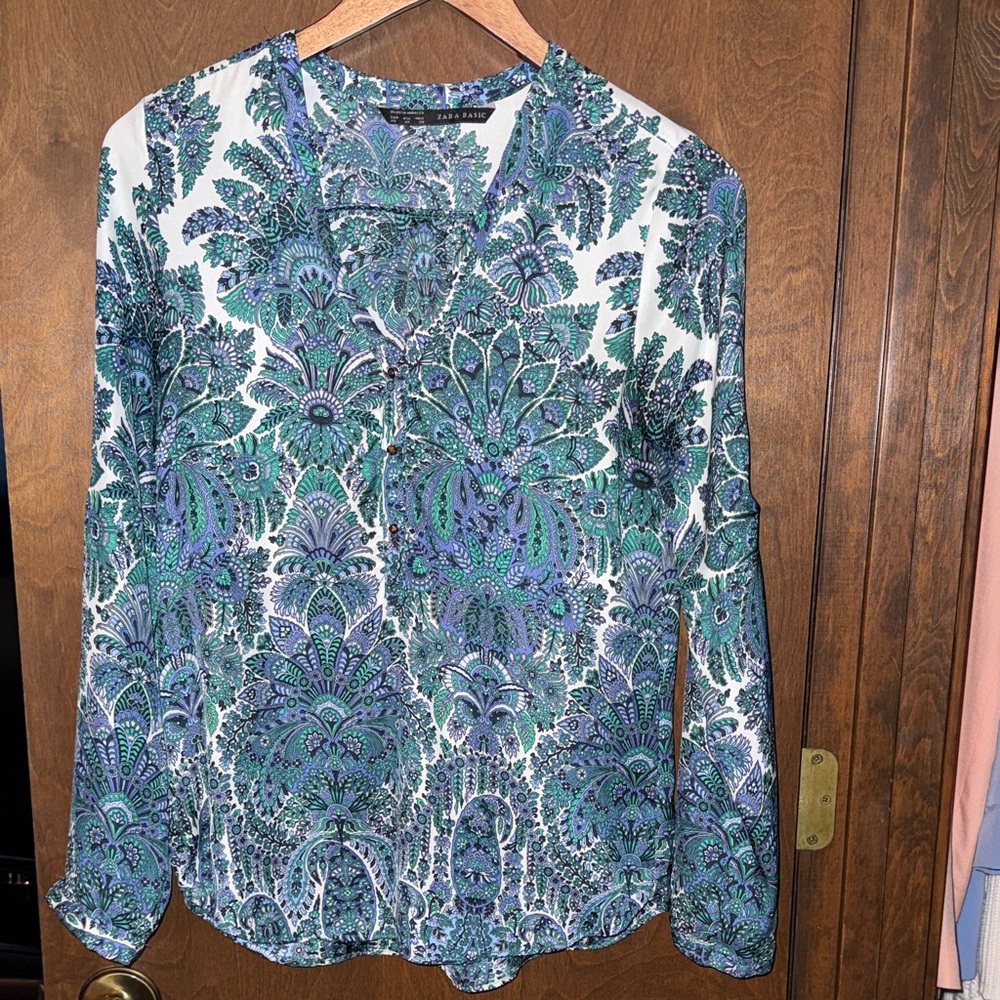 Zara Floral Paisley V-Neck Top in White, Teal & Blue